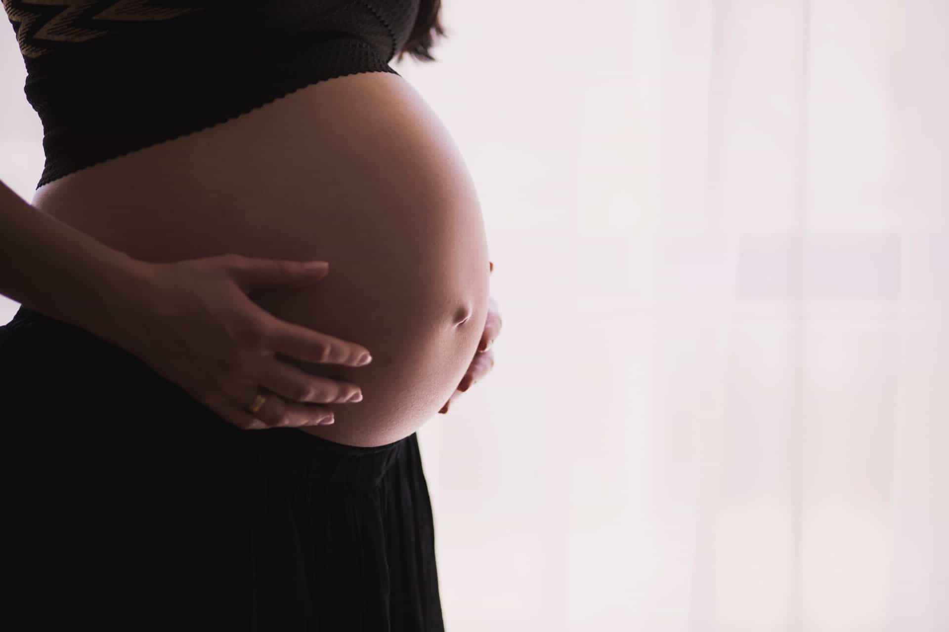 Salário-Maternidade: o que é, quem tem direito e o que mudou